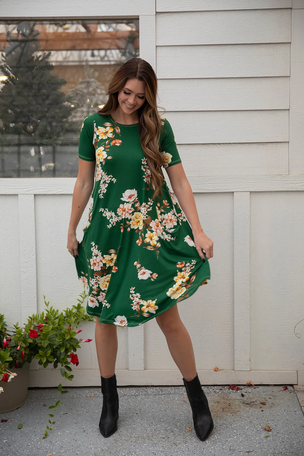 April Dress Kelly Floral