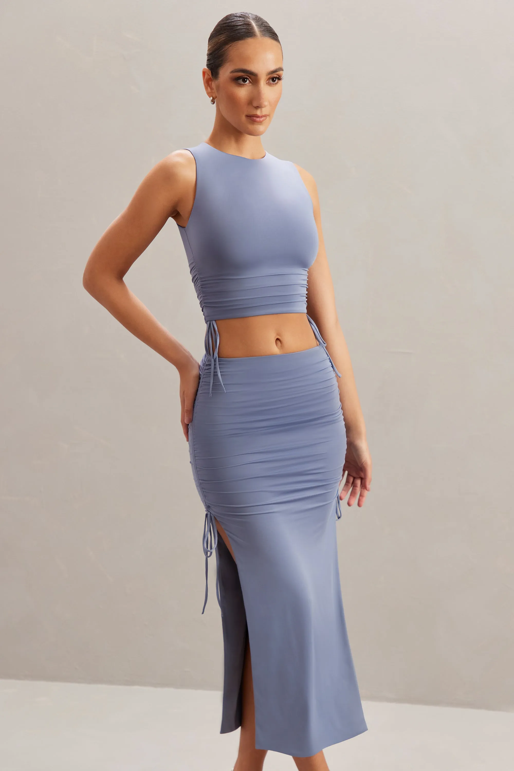 Mid Rise Midi Skirt in Blue