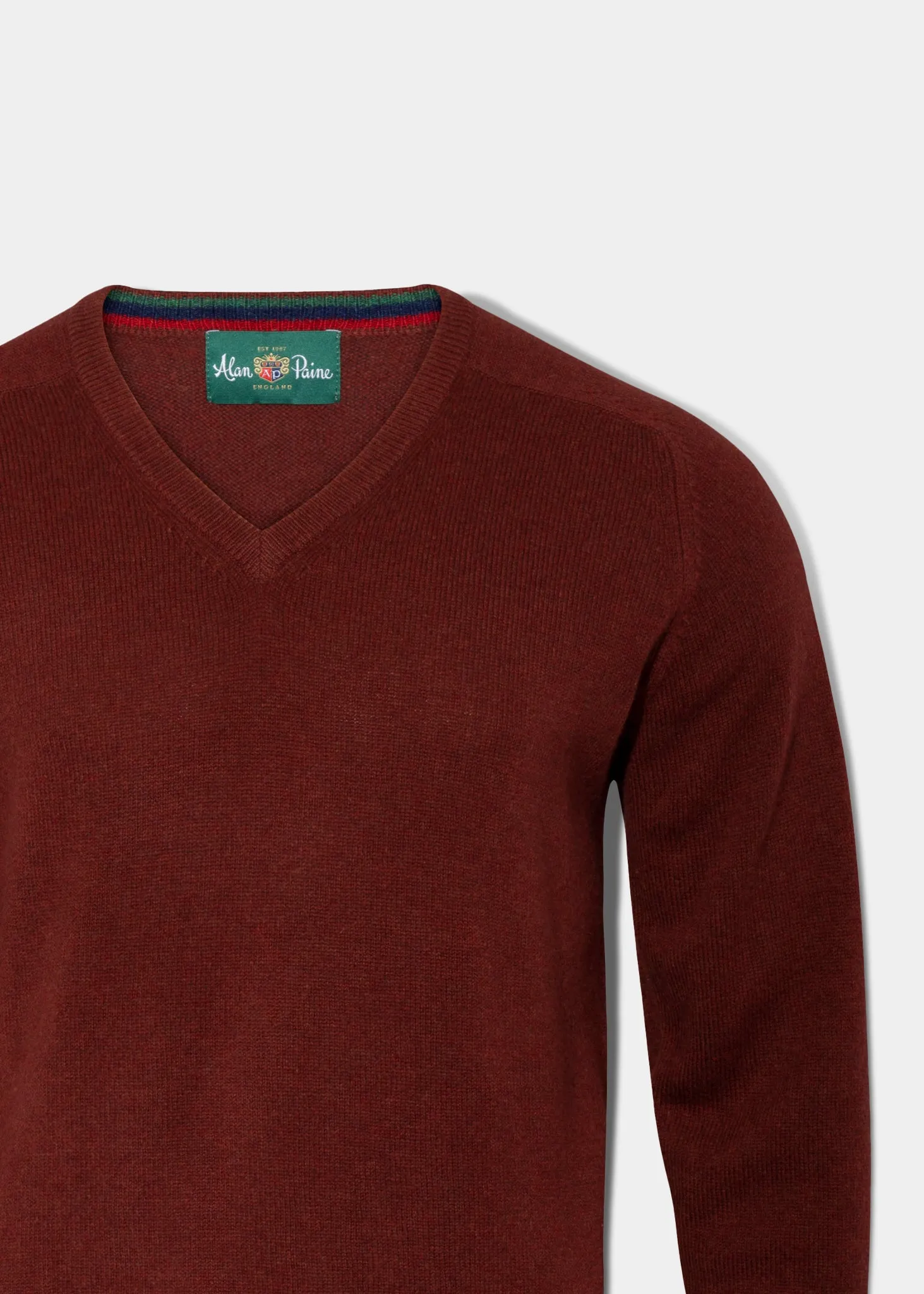 Streetly Men's V Neck Jumper In Nebula - Classic Fit